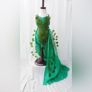Poison Ivy Costume (7/8)